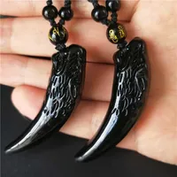 Colliers de pendentif Natural Black Obsidian Stone Spike Wolf's Fang Women's Men's Amulet Lucky Jades Pendants avec corde gratuite