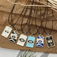 Pendant Necklaces 1PC European Retro Tarot Card Devil&#39;s Eye Necklace Metal Drop Oil Painting Black Leather Rope Jewelry