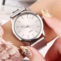 Relógios de designer de relógios de punho para mulheres relógios femininos Pulgador D relógio Relógio Relvo Relvo Pulsera Mujer Montre Fille