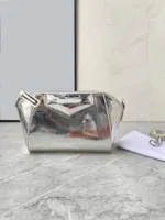 Последняя сумка для сумочки дизайнера по межке для кросс-тел имеет патентное кожаное зеркало A7221