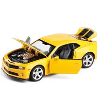 132 Skalierende lizenzierte Luxus -Diecast Alloy Metal Car -Modell f￼r Chevrolet Camaro Collection Fahrzeugmodell Back Toys CAR2912
