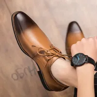 مدبب إصبع القدم الدانتيل دربي أحذية الرجال أحذية صلبة بلون كلاسيكي كلاسيكي كلاسيكيات أحذية جلدية غير رسمية يوميا AD102