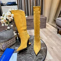 Aquazzura Designer Boots Luxury Brand Top Quality Stiletto Botas Slip on 2022SS Winter Runway Shoes مصممي أزياء مدببون بأحذية أنثى حقيقية من الجلد