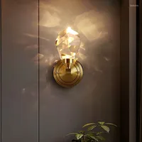 Wall Lamps Modern Crystal Lamp Copper Minimalist LED Sconce For Living Room Bedroom Bar El Indoor Decor Corridor Aisle Stair Light