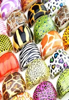 100pcs Pierścień zwierząt Lopard Skin Mix Pierścienie żywic dla mężczyzn i kobiet na całej modzie imprezowy prezent biżuterii1683541