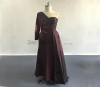 2017 Wine Red Split Sheath Evening Dresses with OneShoulder Neckline Long Sleeves Beaded Appliques Side Overskirt Party Prom Gown1934305