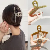 Designer Womens Hairclips For Lady Lucite Solid Hair Clip With Stamp Women Girl High Quality Barrette Fashion Hair Accessories Fou8905044