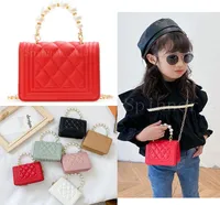 Little Girl Fashion Handbags PU Chain Pearl Geometric Handle Shoulder Package Exquisite Practical Outdoor Bags Holiday Gift1225427