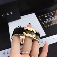 Heiße Marke Gold Bangle berühmte Designer -Armband Fashion Circle Paar Liebe Armband Luxus Schmuckparty Geburtstag Accessoires Geschenke Box Klassiker Stil