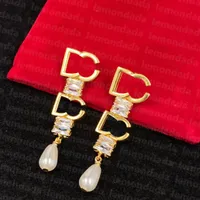 Double lettres Gold Stud Women Vintage oreilles de créateur fête Fashion Earring Boucle de mariage Boucle d'oreilles de mariage pour femmes