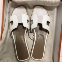 Sandalias zapatillas de verano para mujeres Brown Classic Sabrisas Sandalias de moda Tama￱o 35-42 con bolsa de polvo