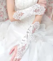 New Fashion Girl Wedding Dress Finger Gloves Child Flower Gown Ball Glove Kid Butterfly Floral Beaded Mittens Performance3758671