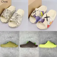 Designer Slides Slippers Yeesys Sandals Coconut High Wear-resistant Sports Anti-skid Slippers Kan Male and Female Graffiti Clover Hole Sanda