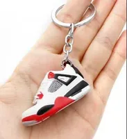 Keychains Sneakers Keychain Trend Couple Bag Ornement 3D Stéréo Mini Basketball Chaussures Pendante Car Course Y2212