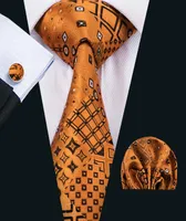 Fashion Men Tie Classci Silk Mens Neck Ties Gold Tie Sets Tie Hanky Cufflinks Sets Jacquard Woven Meeting Business Wedding Party G8865166