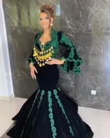 Arabic Dubai Black Velvet Mermaid Evening Dresses With Green Lace Appliques Flare Long Sleeves Traditional Moroccan kaftan Formal Party Prom Gowns
