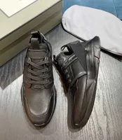 스포티 한 디자인 남성 주자 Jago Sneakers Shoes -Embossed Low-Top Nylon Mesh 야외 트레이너 기술 청키 한 단독 스포츠 신발 EU38-46