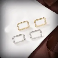 Gümüş saplama Küpe Tasarımcı Kadın Mücevherleri Büyük Harfler Elmaslar Küpe Moda Songle Küpe Partisi Erkek Saplamalar Altın Çemberler Kutu ile