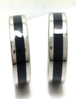 25pcs Black esmalte os anéis de aço inoxidável de aço inoxidável 8mm Moda de moda preenchida com óleo Jóias modernas5441474