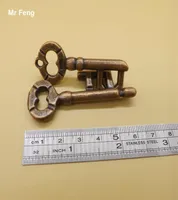 Cast Alloy Key Lock Puzzle Classical Adult Intelligence Toy Ring Solution7253558