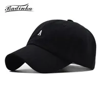 新しいデザイナーembrodieredレター野球帽スナップバック女性男性ブラックホワイトイエローグリーンパパフィット帽子Sombrero Hombre 2103115148006