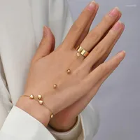 Link Bracelets Trendy Heart Finger Ring Wrist Bracelet For Women Vintage Chain Gold Color Fashion Jewelry