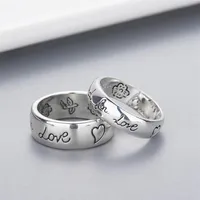 Band Ring Kadın Kız Çiçek Kuş Desen Yüzüğü Damga Blind For Love Mektup Erkekler Sevgiler için Hediye Çift Mücevher W2941990
