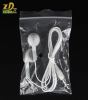 white Classic good Disposable cheap white earphones low cost earbuds for TheatreMuseumSchoollibraryelhospital Gift earset 8730503