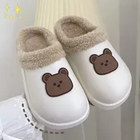 Slippers Femmes Winter Warm Imperproofing Slippers Cartoon Bear Furry Nonlip Plux Couples Home Coton Indoor Outdoor Talon épais talons 221207