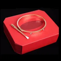 Bracelets de amor 316l Tititanium Bangle Bangles cl￡ssicos para amante Fashion Turbuckle Bracelet Wedding Wedding Gold Gold A￧￣o de Gra￧as2794