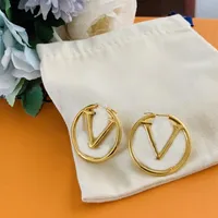 Lyxdesigner￶rh￤ngen Nya smycken Kvinnor Fashion Gold Color Letter Crystal ￶rh￤ngen Luxurys Designers Mens med Box D216226F258H