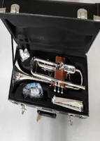 BB Trumpet YTR2335S Silver di alta qualità Silver Placted Tromba Flat Trumpt Musical Instruments Brass TrumpEte4011543