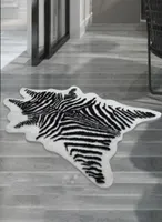 220170cm 얼룩말 동물 인쇄 카펫 벨벳 모방 가죽 깔개 모피 동물 스킨 자연 모양 카펫 비 슬립 MATS5607813