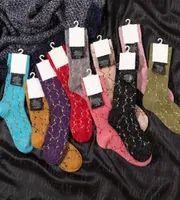 Ins modeontwerper dames sokken textiel borduurbrief casual sport katoenen sokken herfst winter warm comfortabel long kous 5782235