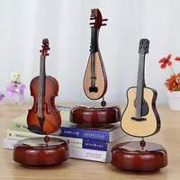 Dekorative Figuren Klassische Musikinstrument Oktave an Geigenbox Home Weinschrank Dekoration Chinesisch Pipa