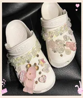 Crocses Charms Designer Diy Chain en Pink Bear Hartschedel Star Shoes Decaration for Croc Jibz Clogs Kids Women Girls Gifts9057368