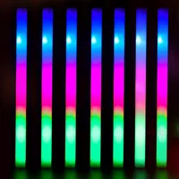 パーティーデコレーションRGB LEDフォームグロースティック照明照明結婚式コンサートおもちゃカスタマイズされたロゴ220PCS2829のための暗いマルチカラースティック