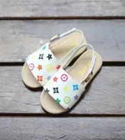 Дизайнеры детские малыши летние сандалии швырят девочки девочки для детей 039 с детскими сандальными тапочками.