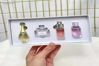 1 Set Women Perfume Spray Dezodorant Desodorant Długie Butelki Szklane Kwiat5249997