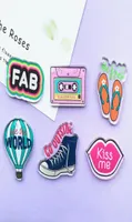 10pcs Fashion Resin Acrylique Cartoon Shoe Tape Charmes pour décoration de bricolage Sac en coude