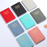 Party Favor 2023 A7 Mini Notebook 365 Days Portable Pocket Notepad Daily Weekly Agenda Planner Notebooks Stationery Office School Supplies