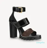 Newest Women Leather Sandals Star Trail Designer Lady Ankle Strap Studs Buckle Letter Printed Chunky Heel Treaded Rubber Outsole S4237772