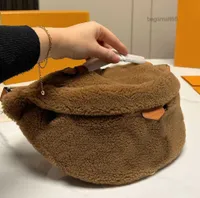Diseñador Bumbags Packs Fanny Bag Bag Coin Purse Bolsas Bolsas de cintura LVSS Cosméticos Delicado Viaje de viaje de 25 cm Bagsmall68
