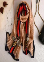 Ganz 2021 Neueste Damen Langzeit imitierte Seidenschals Mode Frauen Satin -Seiden Schals Stoles Markennamen gedruckter Schal 180x90cm5623731 gedruckt