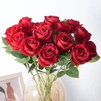 Simulazione fiori rose singolo San Valentino domestico Decorazione nuziale falsa Artificiale Feel Roses di velluto