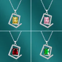 أزياء جديدة CZ Zircon الهندسة المربعة قلادة Emerald Diamond Neckury Neckury قلادة المجوهرات الهدية الجديدة