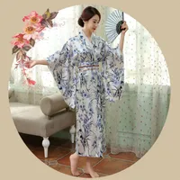 Tradycyjne japońskie Kimono Kimono Kobiety z długim rękawem Japońskie starożytne ubrania anime impreza