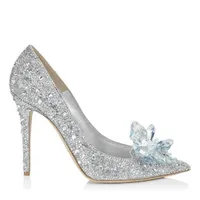 Bröllop klackar skor 2021 kvinnor läder spetsiga tå kristall sequined sandaler tstrap Summer High Heel Ladies Sexy Party Sandal With3403059