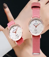 2021 Kijk vrouwen mode casual nylon riem horloges eenvoudige ladies039 kleine wijzerplaat kwarts klokjurk pols horloges cadeau reloj muj9579112
