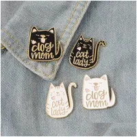 Pins broches Vintage Punk Style Dog Cat Brooch Lady Metal Kawaii Enamelo Pin Butones de la insignia Camisa de la camisa de mezclilla Decorativa para wo dhbry